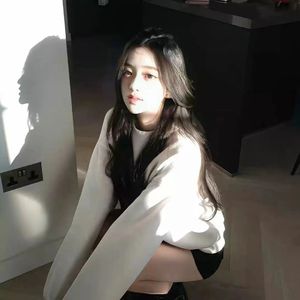 杨钰莹双乳被吸浑身颤抖
