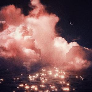 杨钰莹双乳被吸浑身颤抖
